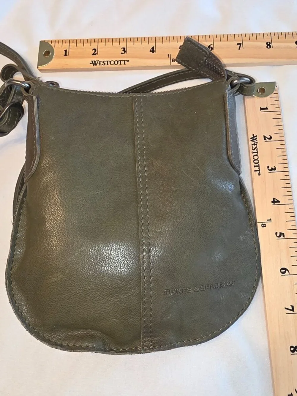 Spikes and Sparrow Crossbody Bag Olive Green Leather Houndstooth Lining Festival
